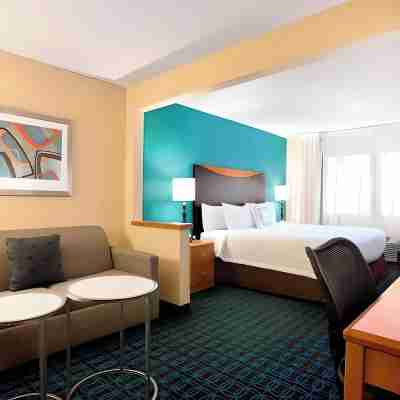 Dubuque Inn & Suites Rooms