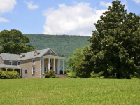 Mountain Cove Farms Resort Hotels in Walker County