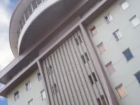 Sunsky Hotel Hotels near Kanmon Bridge