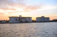 Hotel East Lagoon Các khách sạn gần iSoft Trchnologies