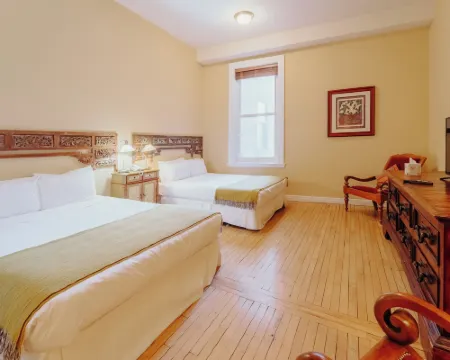 Foster's Inn Hotels in Stratford