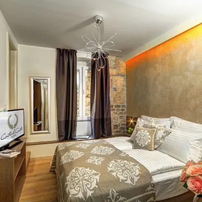 Centro di Centri Rooms Hotels near Old Town Hall