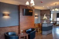 Eagle Hotel Luton Airport