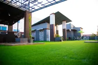 Hotel Crown Inn Hoteles en 