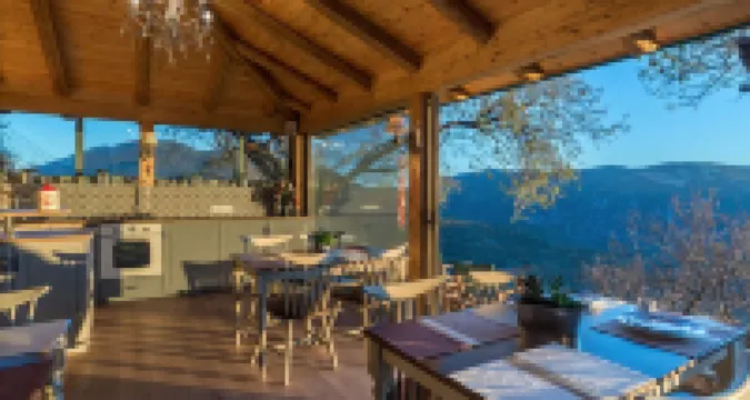 AlmondHouse Suites with Fireplace - Adults Only