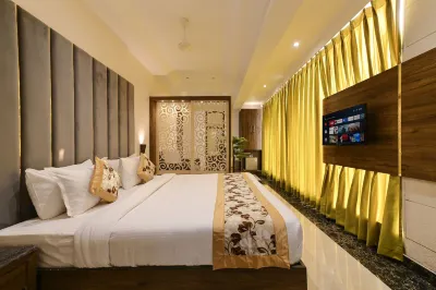 Hotel Avalon Palms Agra