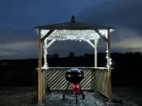Cosy Owls Roost Hut with Private Hot Tub Hotels in Umberleigh