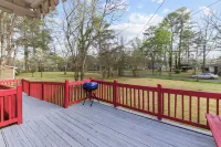 Mins to Hospital Airport & Dining- Rooms on Rose Hotels in Trussville