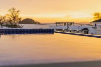 โอตเรส บีช โรงแรม