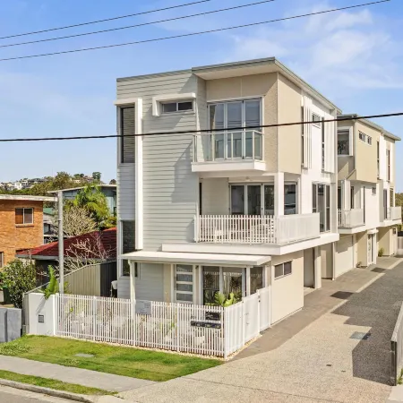 Oceanviews on Pearl