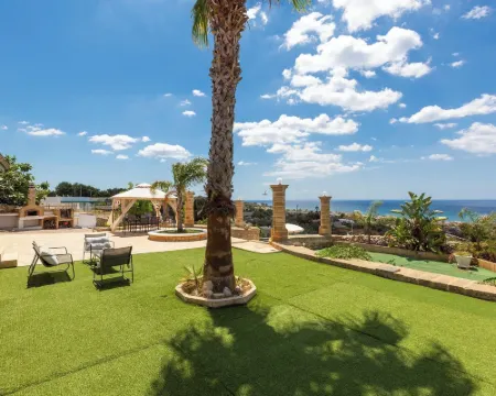 4126 วิลลา อิปาเนมา บาย แปร์เล ดิ ปูเกลีย โรงแรมในPescoluse