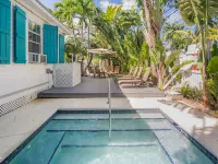 Kona Kai Oasis Hotels in Key West