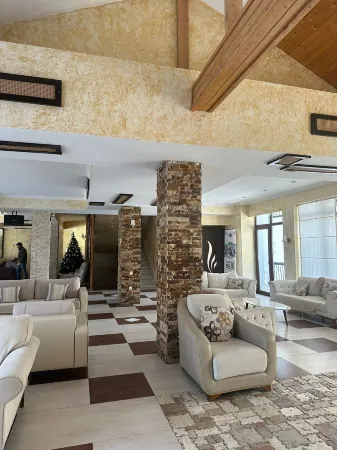 Travel Inn Bakuriani Отели рядом с достопримечательностью «Starting point. Trail to Tsaghveri»