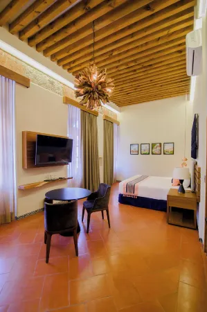 Casa Azulai Puebla Hotel Boutique