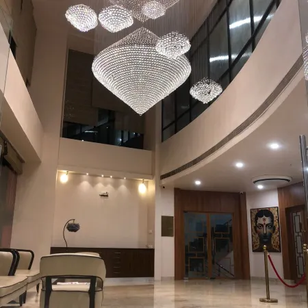 Oasis Suites