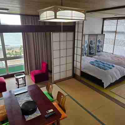 下田オーシャンパークホテル Rooms