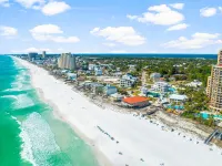 Destin Beach House - Southern Comfort by Panhandle Getaways