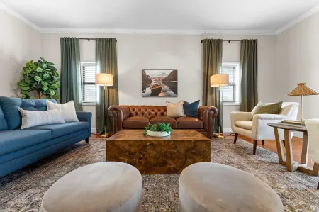 Lake Shore Landing For 20! Отели в г. Скотт Тауншип