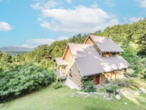 J Willy's Refuge 2 Bedroom Cabin by RedAwning Hoteles en Townsend