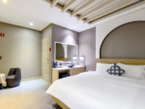 โรงแรมดับบลิว โรงแรมในยางซาน-ชี