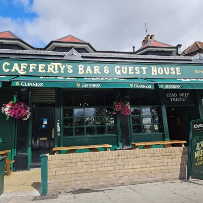 McCafferty's Guesthouse Ilford Các khách sạn gần Khu ngoại ô Hainault