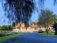Oasis Motel Hotels in Parkes