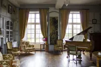 Le Logis d'Equilly Hôtels à : Équilly