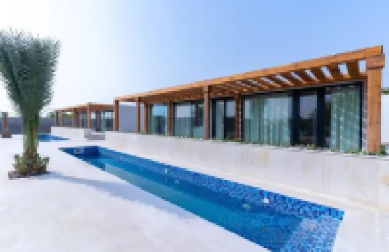 Al Junaidi Farm by Bridge Retreats