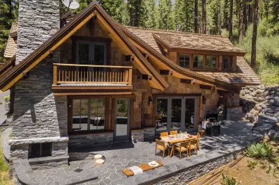 Hunter by AvantStay Riverfront Cabin w Prvt Cottage 5Mins from Palisades