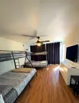 Spacious & Game room in Irving 15 min to Airport& downtown Dallas