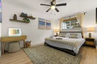 Panoramic Mountain View Oasis with Pool!! Serene 4 bedroom Newly remodeled home! Hotels in Winter Gardens