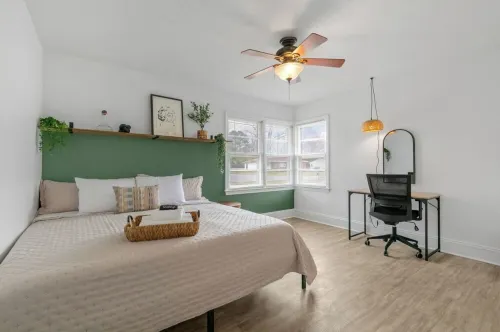 Happy Home! Freshly Renovated! Fun Games! 費耶特維爾住宿飯店