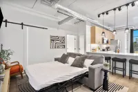 Up North Urban Retreat with Rooftop Hot Tubs