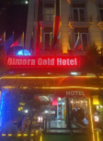 ディモラ ゴールド ホテル