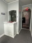 Unity Hotel - No Parking & Rooms Are Upstairs