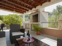 House B - 45m From the Sea Hotels in Vela Luka