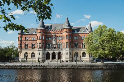Home Hotel Borgen Hotels near Olaus Petri Kyrka