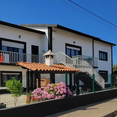 Freedom Surf House
