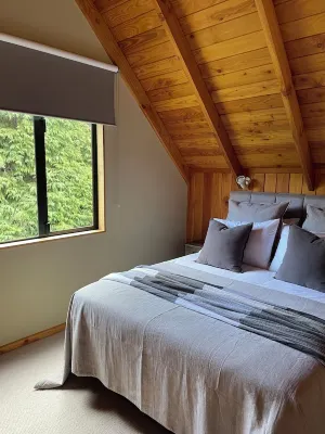 5 Peaks Dannevirke Peaceful Guest Suite Hotels near Mangatera Dog Park