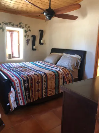 Jack Sparrow - Custom Casita Desert Hideaway with Beautiful Views Отели рядом с достопримечательностью «Уисперинг Уинд»