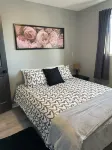 Sunrise Mountain view Skidegate full house, sleeps 8 Haida Gwaii central private