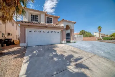 Luxury, cozy, clean home in a private neighborhood Hotels near Sam's Club