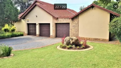 Comfortable and spacious holiday home with beautiful garden Hotels in Eldoraigne