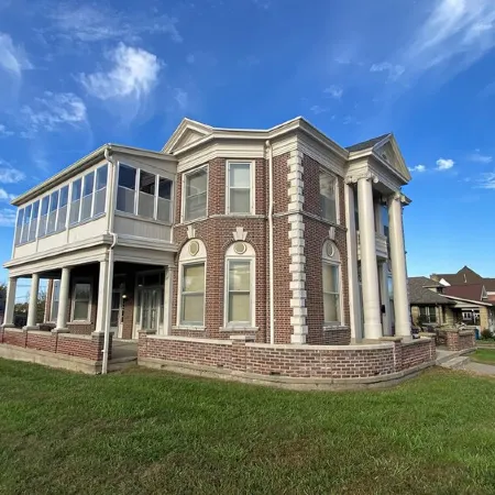 Experience Historic Elegance in the Heart of Missouri’s Capital City