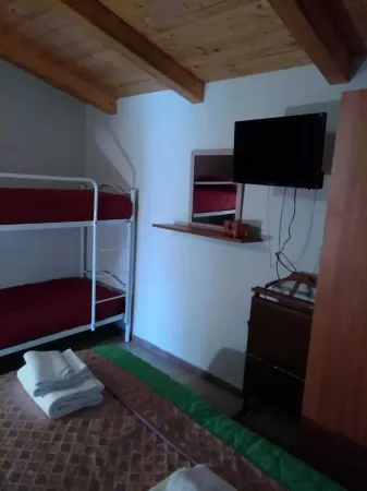 HOLIDAY HOMES NONNO GAETANO - CAPRIOLI / PALINURO