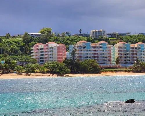 Enchanting 3 bedroom Family Size  Beach gated condo steps to beach Isabela Hotels in Isabela