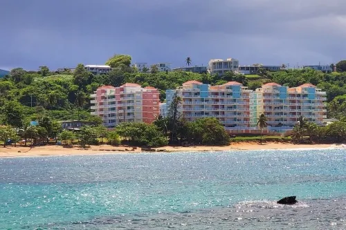 Enchanting 3 bedroom Family Size  Beach gated condo steps to beach Isabela