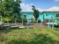 DreamView On The Hill - 3 bd- 2 bth -Spectacular Island & Water Views --Solar