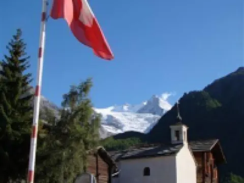 Comfortable wooden chalet in a location with pristine view in the mountains Hotels in Grachen