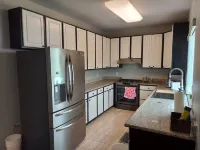 Spacious 3 bdrm, 8 beds, 2 baths w/ full kitchen